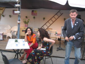 Salon du théâtre et de l'édition théâtrale Igor Futterer Annie Futterer et Nicole Sigal 2006